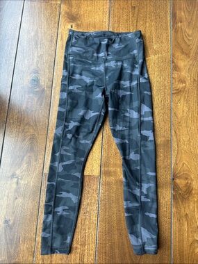 Athleta Black & Gray Camo High-Rise Leggings